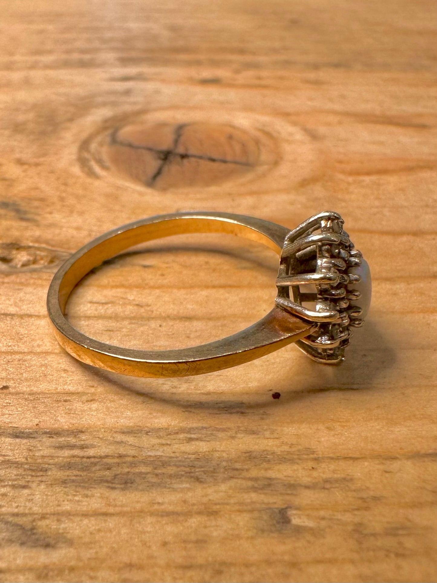 Vintage 1984 9ct Gold Opal and White Stone Size N Ring