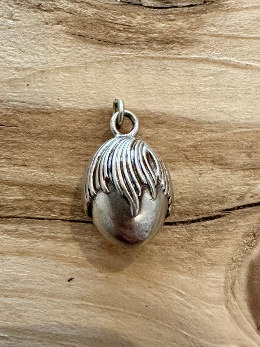 Vintage Textured Acorn Shaped 925 Silver Pendant