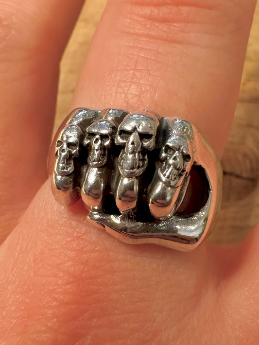 Vintage Fist Skulls 925 Silver Size U Ring