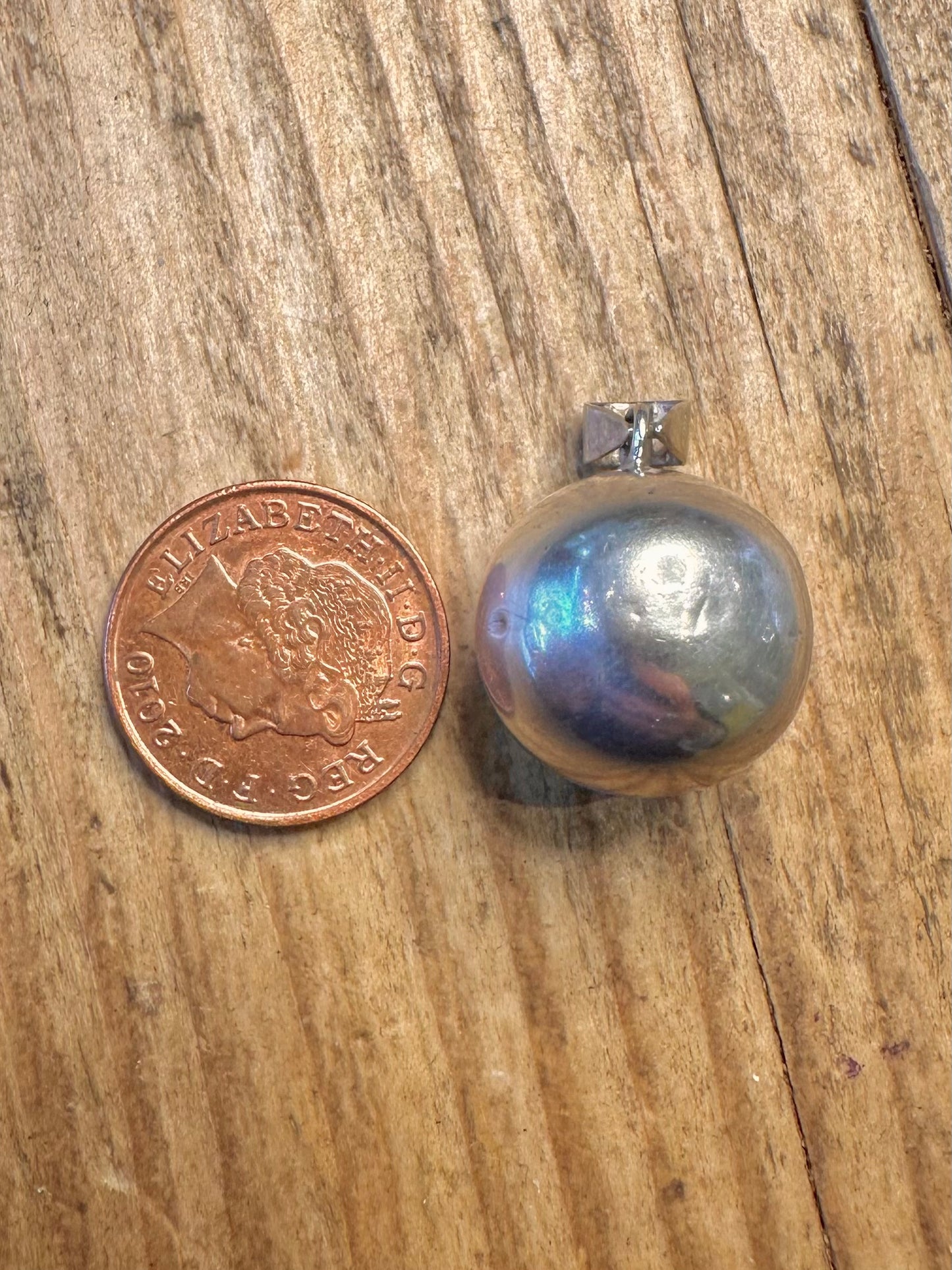 Kugelanhänger aus 925er Sterlingsilber