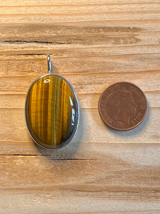 Oval 1953 Tigers Eye Maker ALtd Birmingham 925 Sterling Silver Pendant