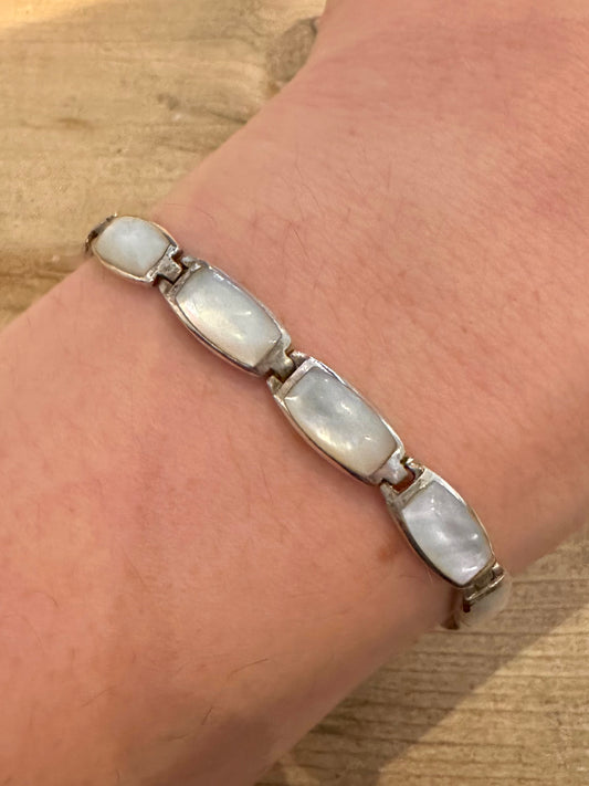 Modern Mother of Pearl Rectangle 925 Silver 7.5 inch Bracelet