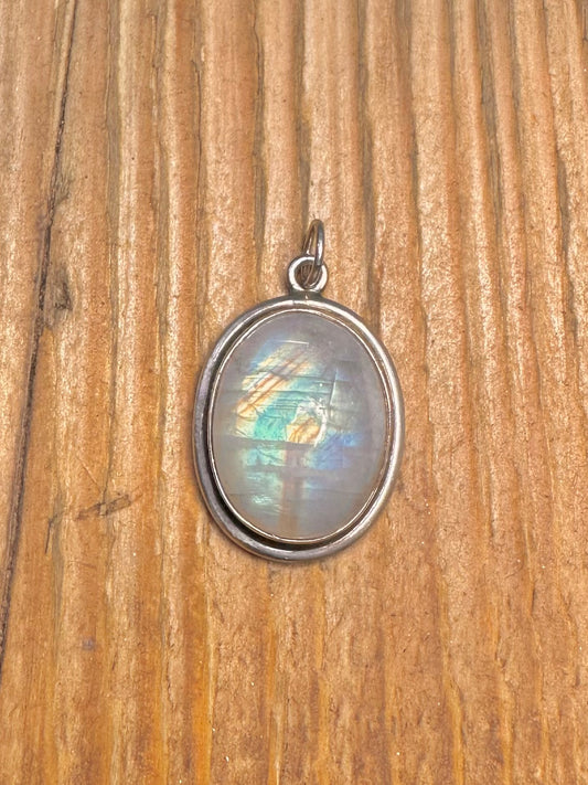 Moonstone Oval 925 Sterling Silver Pendant
