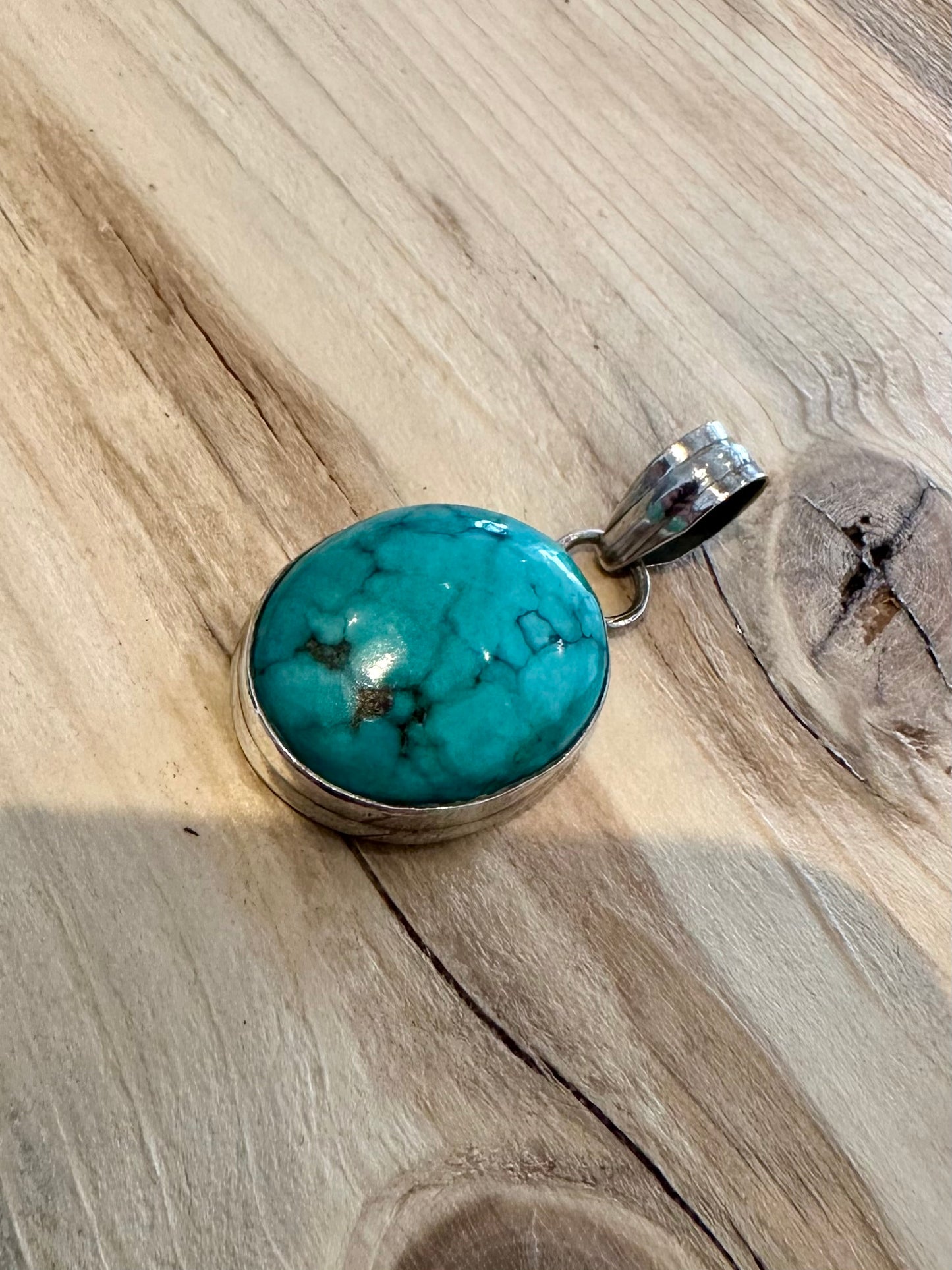 Vintage Oval Turquoise 925 Silver Pendant