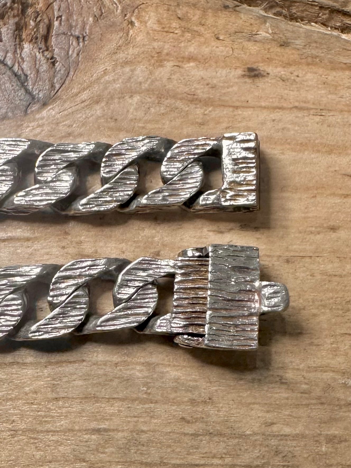 Vintage 1984 Identity Bark Effect Curb Chain 925 Silver 8.4 inch Bracelet