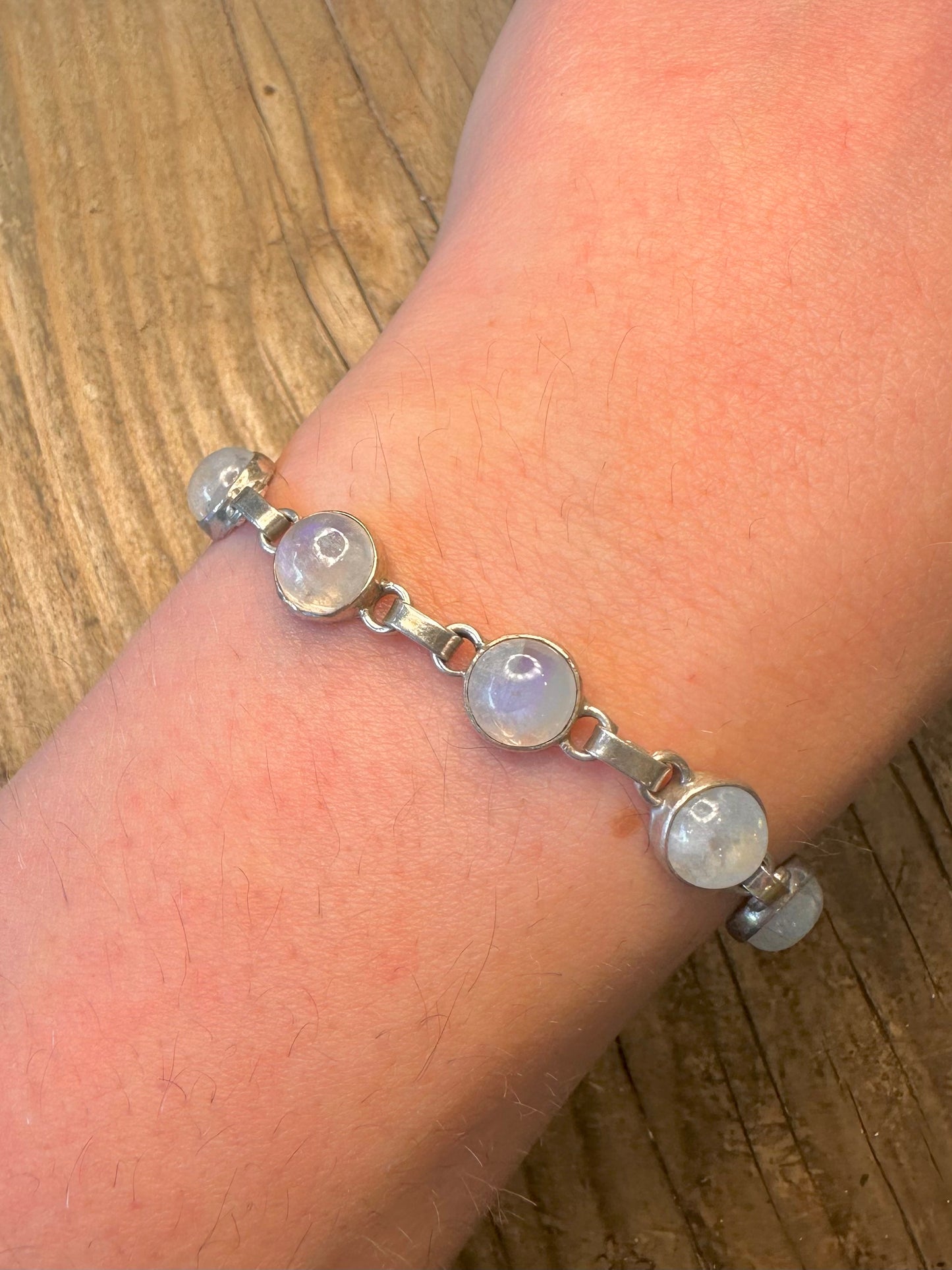 Moonstone Circle 925 Sterling Silver 7.5 inch Bracelet