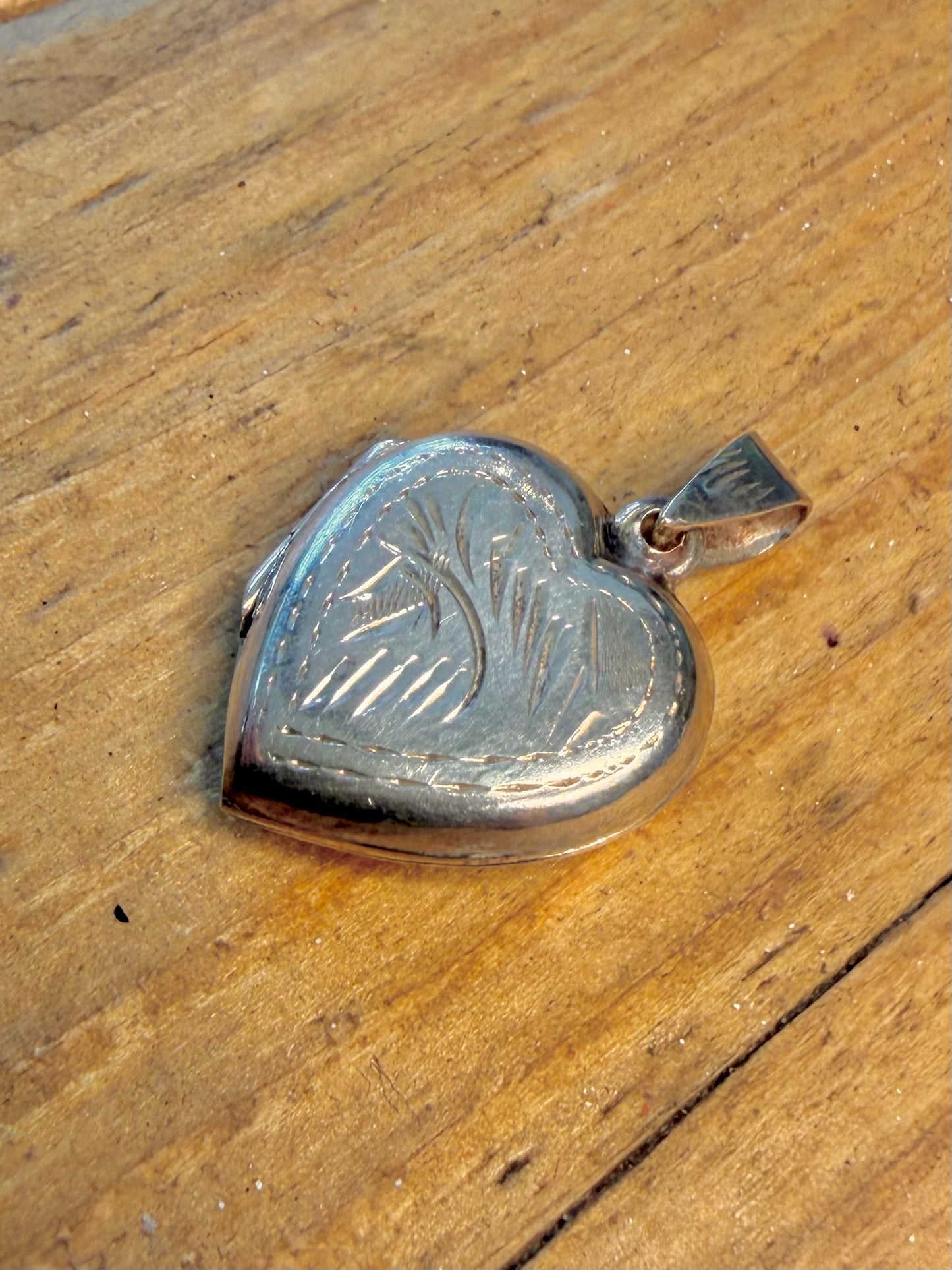 Heart Engraved Locket 925 Sterling Silver Pendant