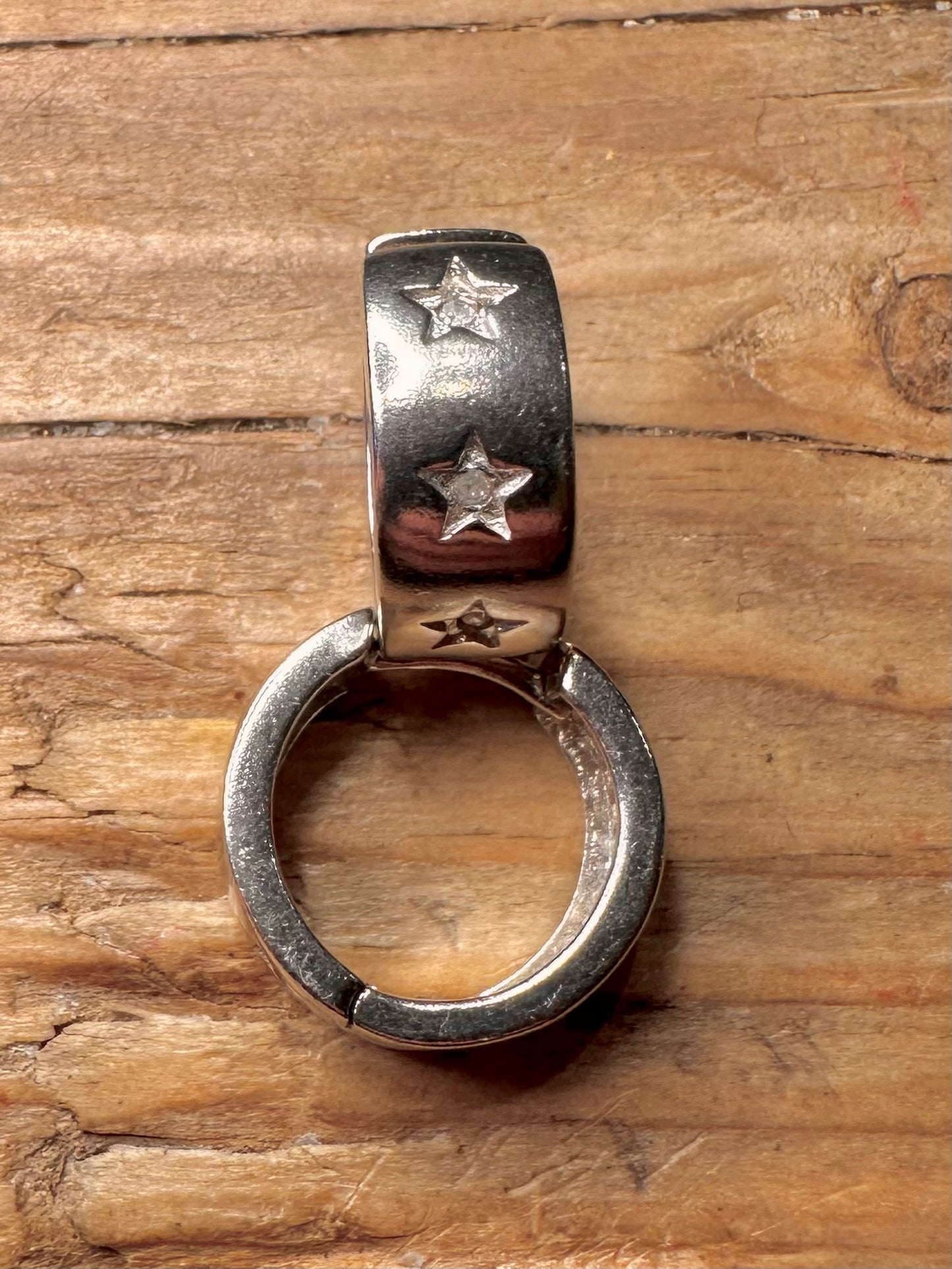 Moderne klobige Stern-Ohrringe mit weißem Stein, 925er Sterlingsilber