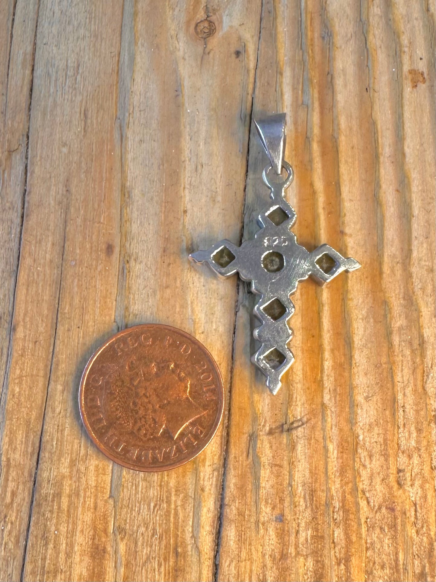 Peridot Cross 925 Sterling Silver Pendant