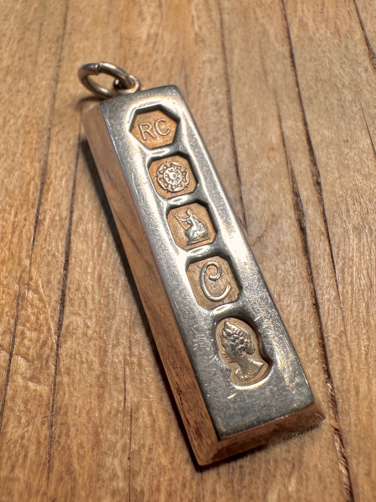 Vintage 1977 Ingot 925 Sterling Silver Pendant