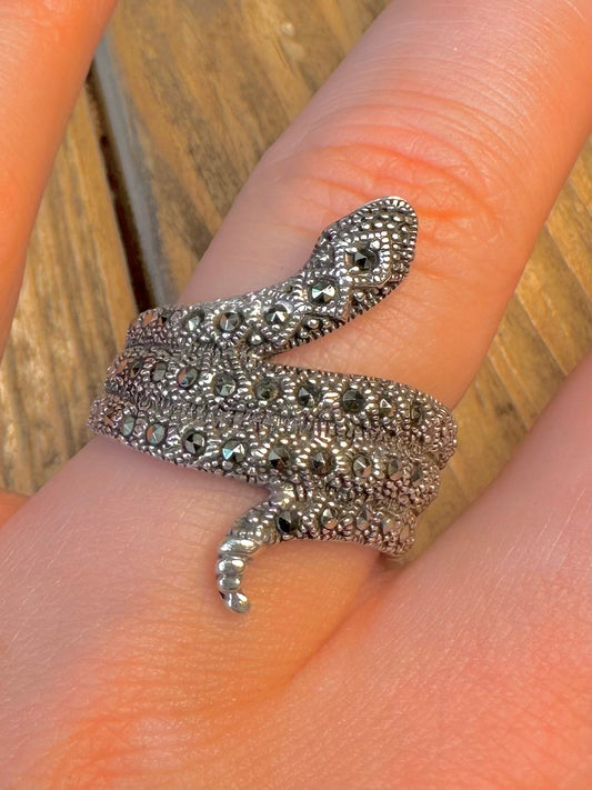 Snake Coiled Marcasite 925 Sterling Silver Size U Ring