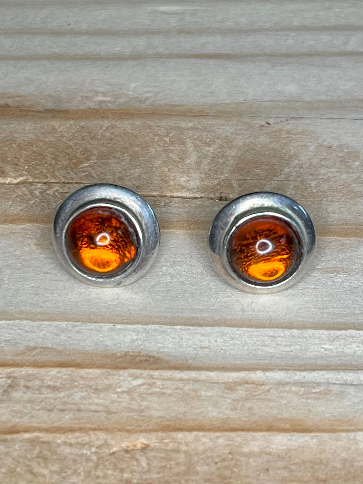 Small Circle Amber 925 Sterling Silver Stud Earrings