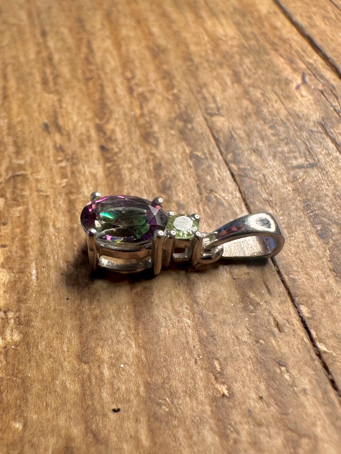 Mystic-Topas- und Peridot-Anhänger aus 925er Sterlingsilber
