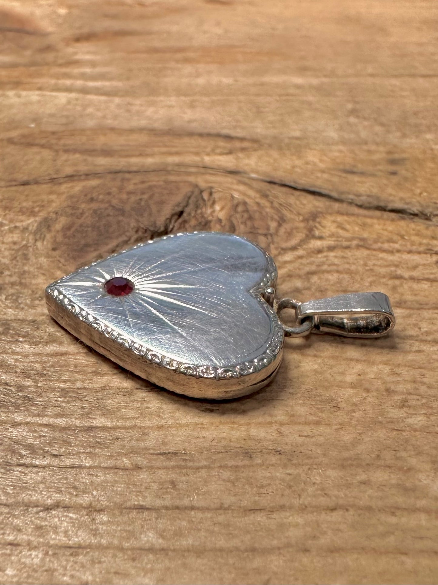 Vintage Heart Red Stone Locket 925 Silver Pendant
