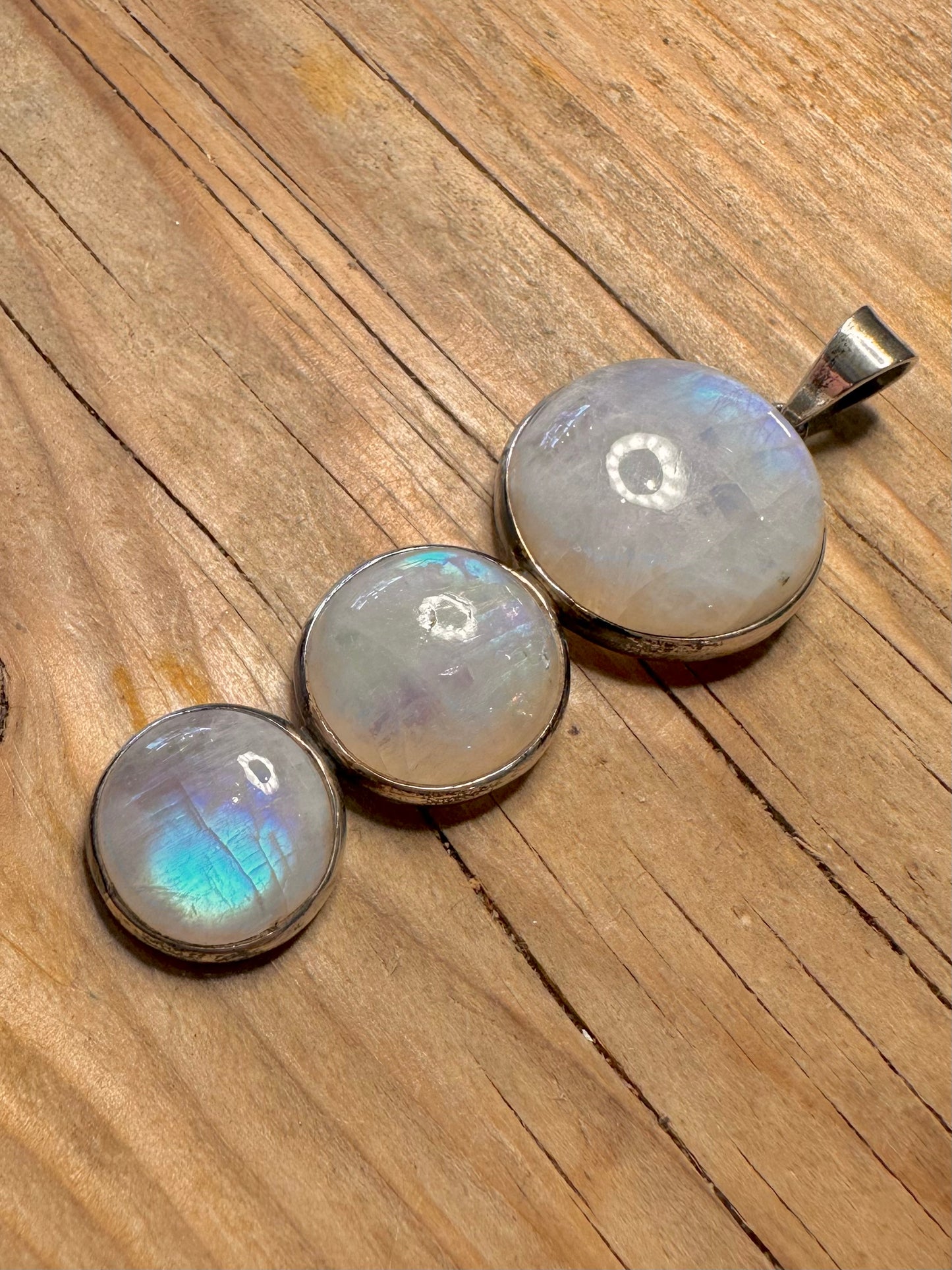 Vintage Trio Moonstone Circle 925 Sterling Silver Pendant