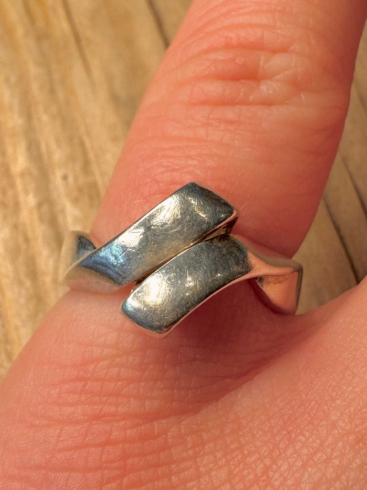 Abstract Twisted 925 Sterling Silver Size N Ring