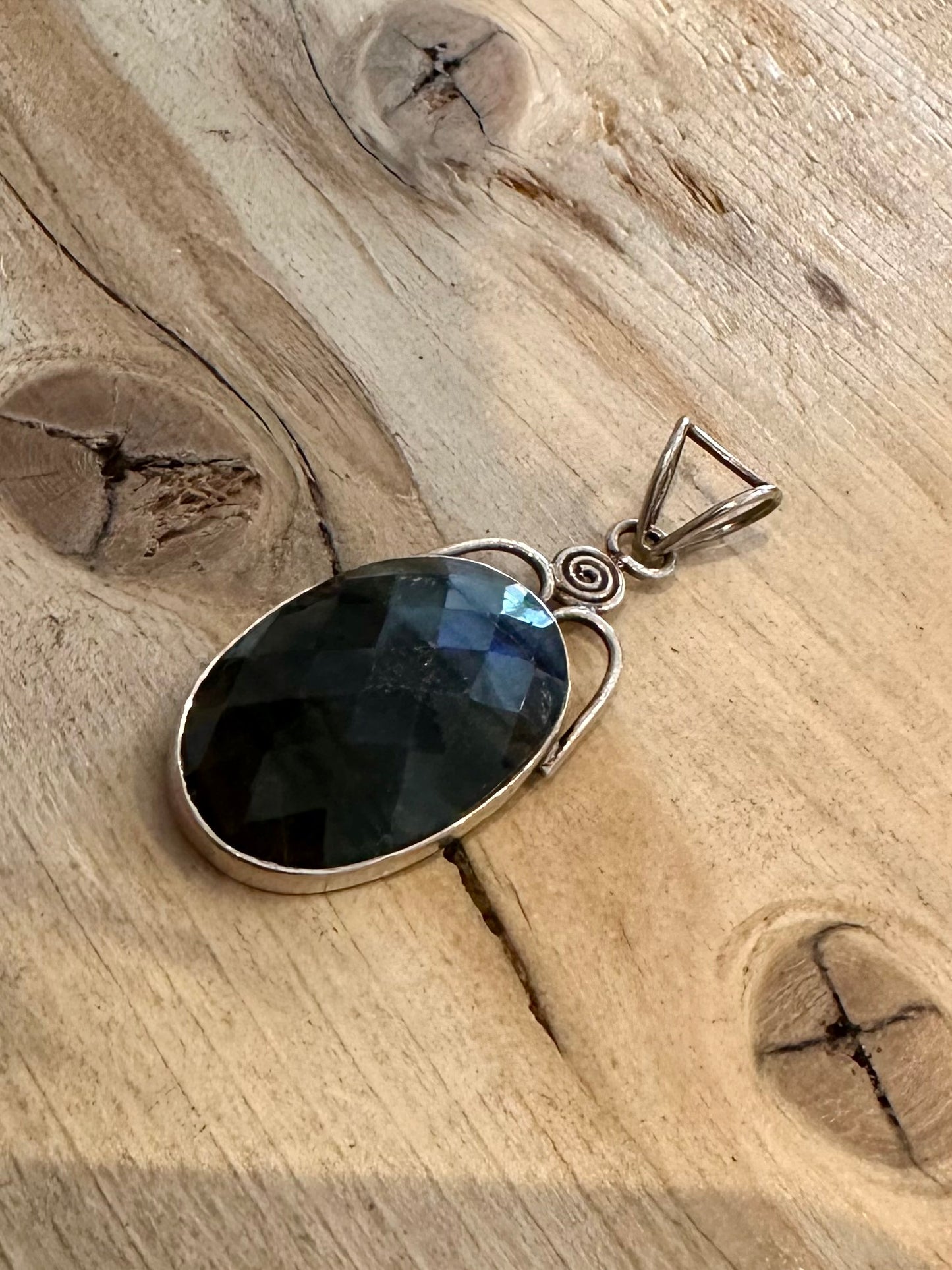 Vintage Faceted Labradorite 925 Silver Pendant