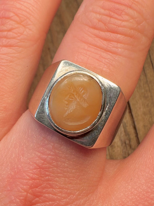Vintage Intaglio Light Stone Carved Head 925 Sterling Silver Size T Ring