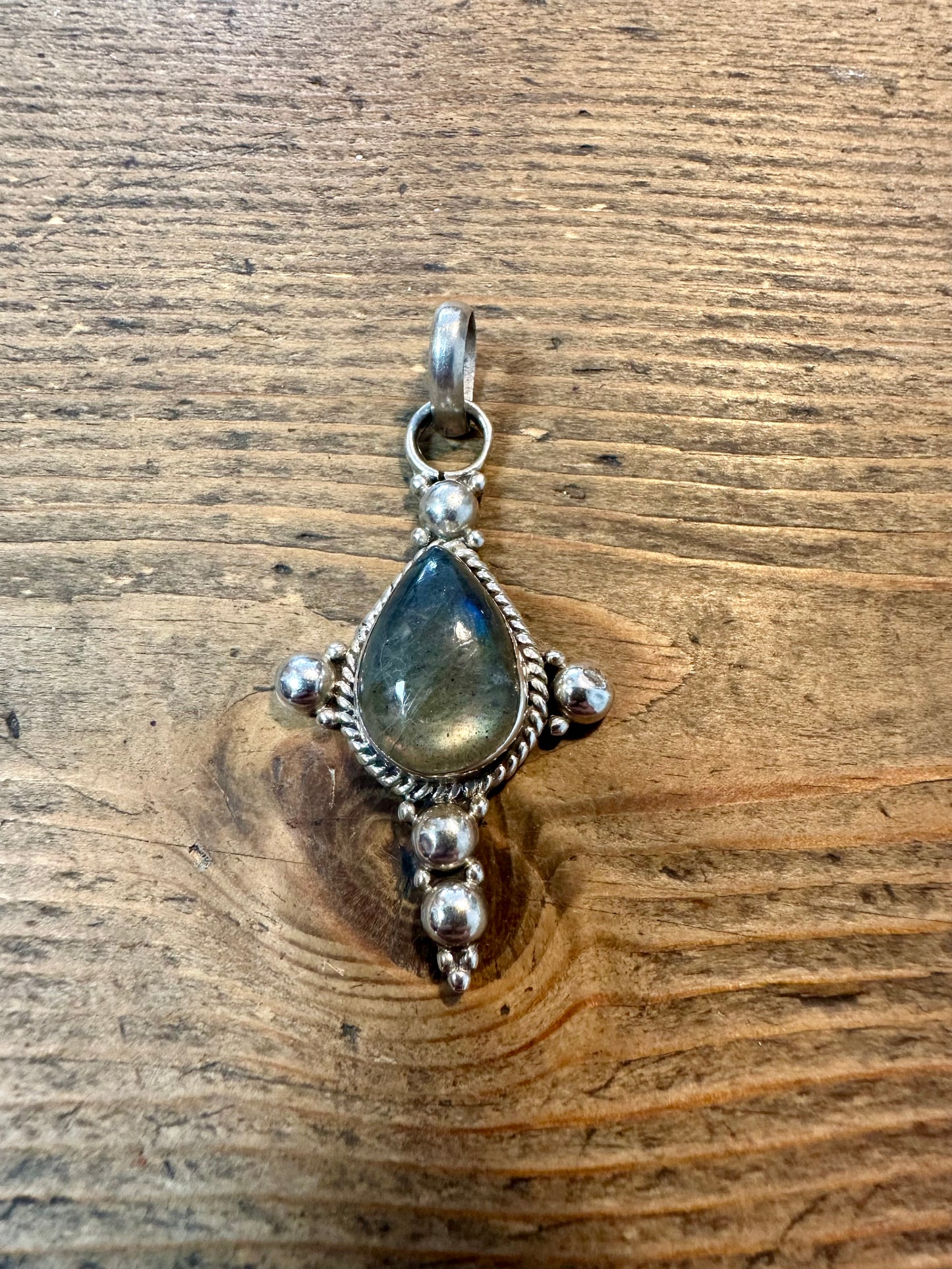 Vintage Labradorite Tribal 925 Silver Pendant