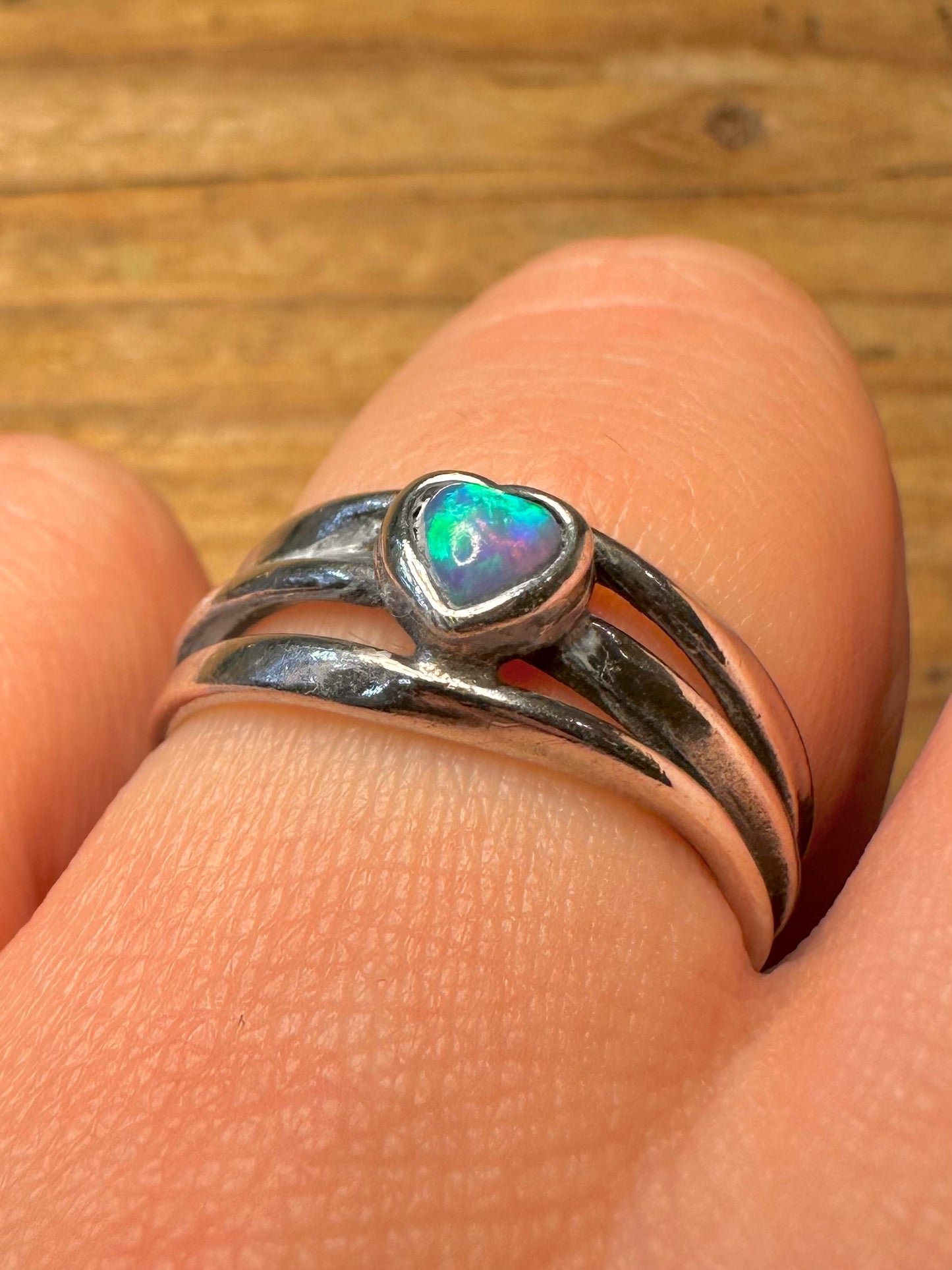 Vintage Heart Opal Three 925 Sterling Silver Size P Ring