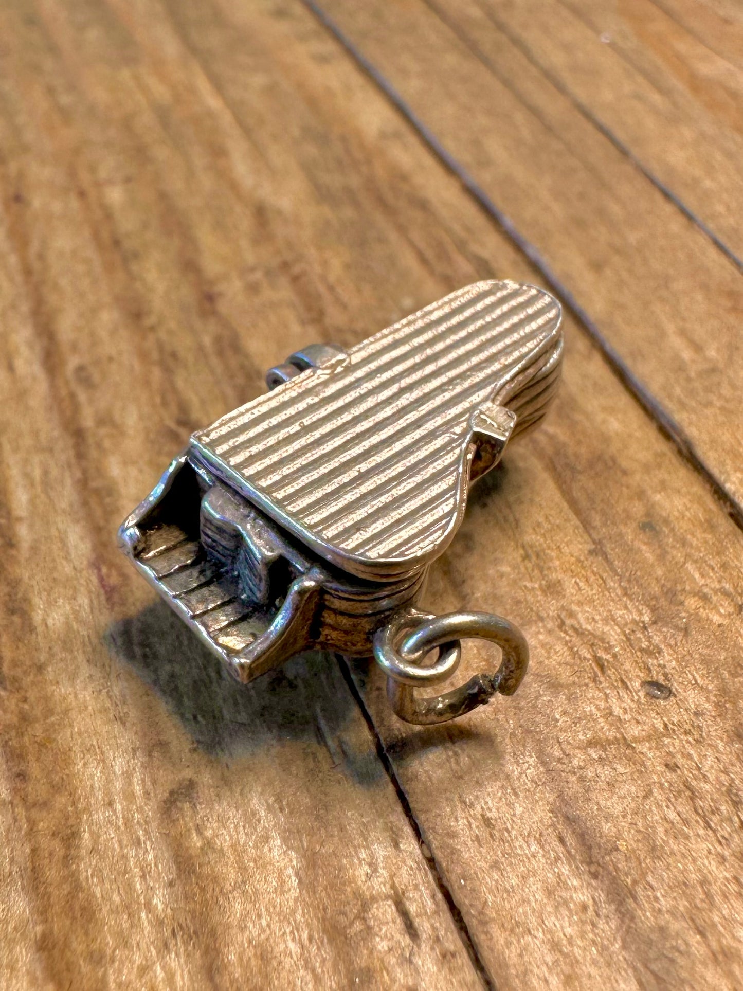 Piano Hinged Opens 925 Sterling Silver Charm Pendant