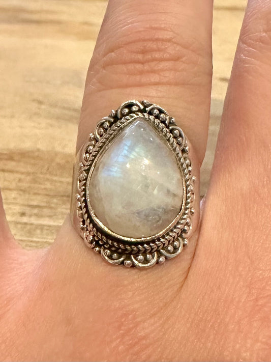 Vintage Moonstone Ornate 925 Silver Size Q Ring