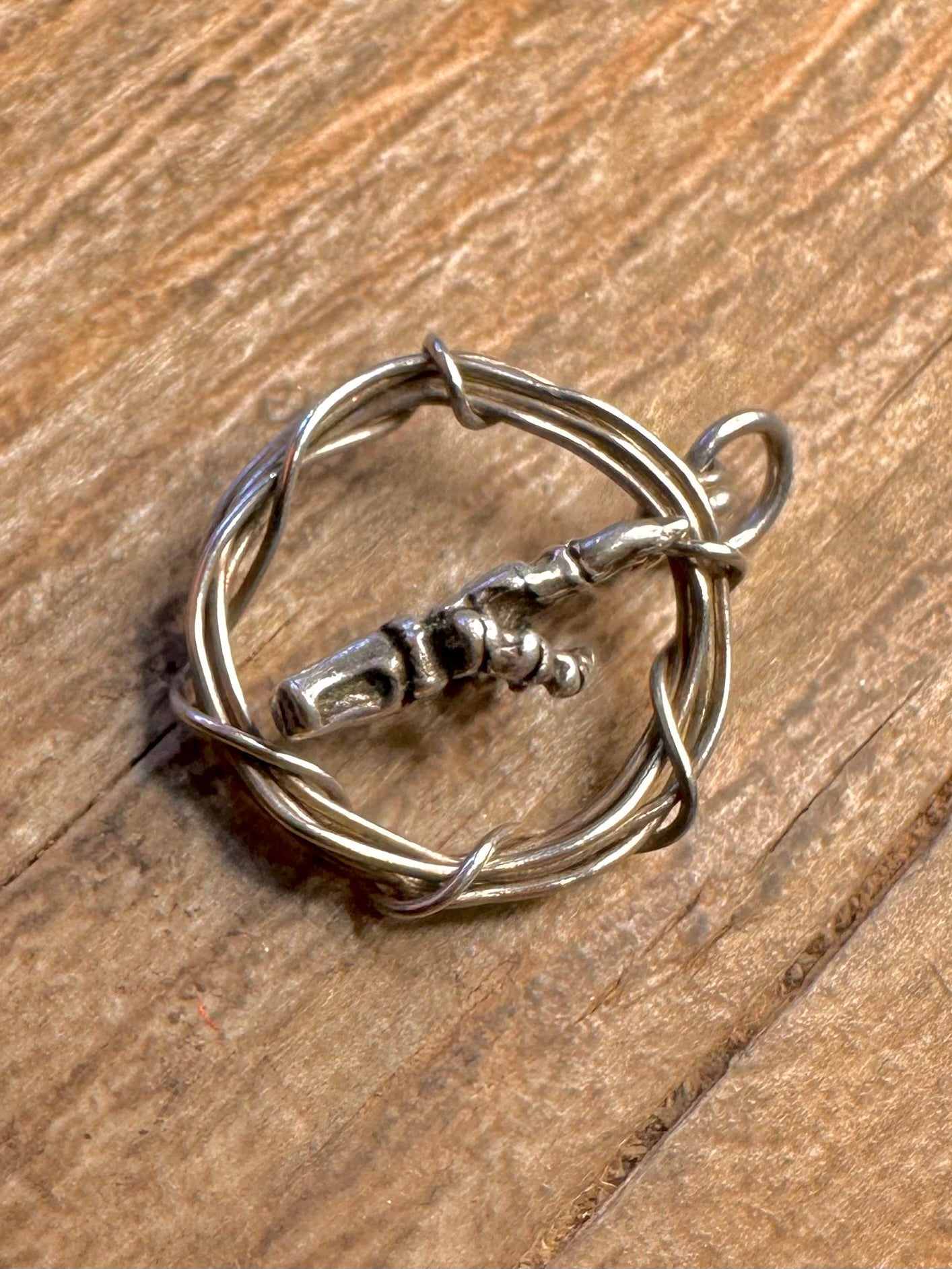 Vintage Thorn Skeleton Hand 925 Sterling Silver Pendant