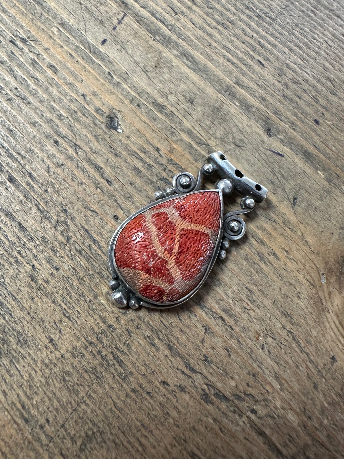 Vintage Raw Red Agate Ornate 925 Silver Pendant