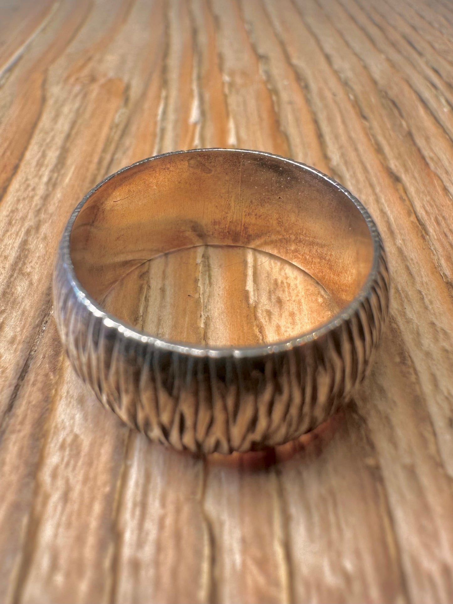 Vintage Bark Effect Band 925 Sterling Silver Size Q Ring