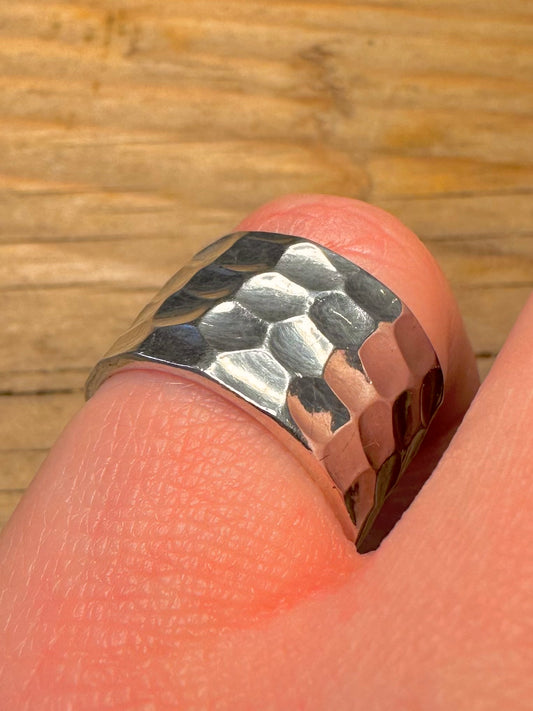 Modern Chunky Hammered 925 Sterling Silver Size M Ring