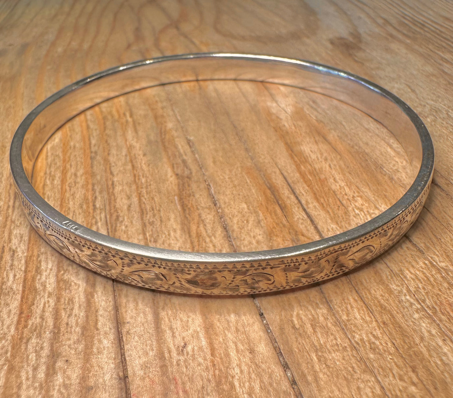 Vintage Engraved Large 925 Sterling Silver Bangle