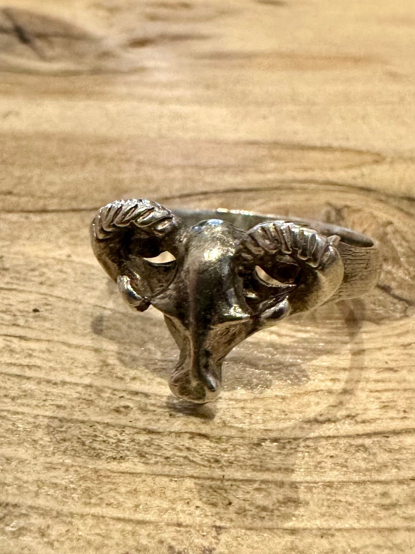 Vintage 1985 Rams Head 925 Silver Size U Ring