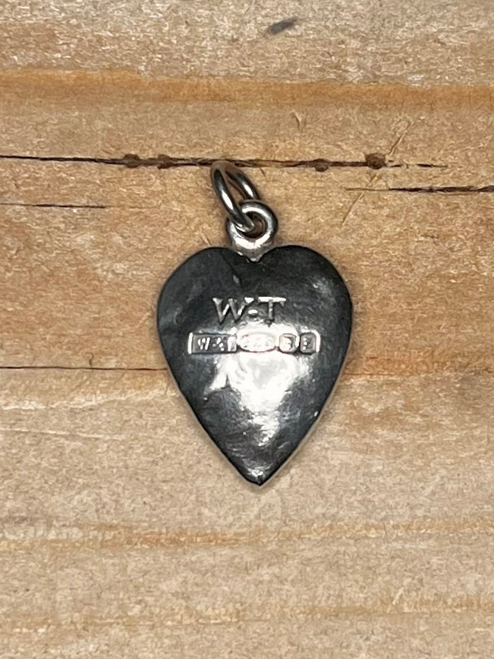 Hammered Heart 1999 Maker WT London 925 Sterling Silver Pendant