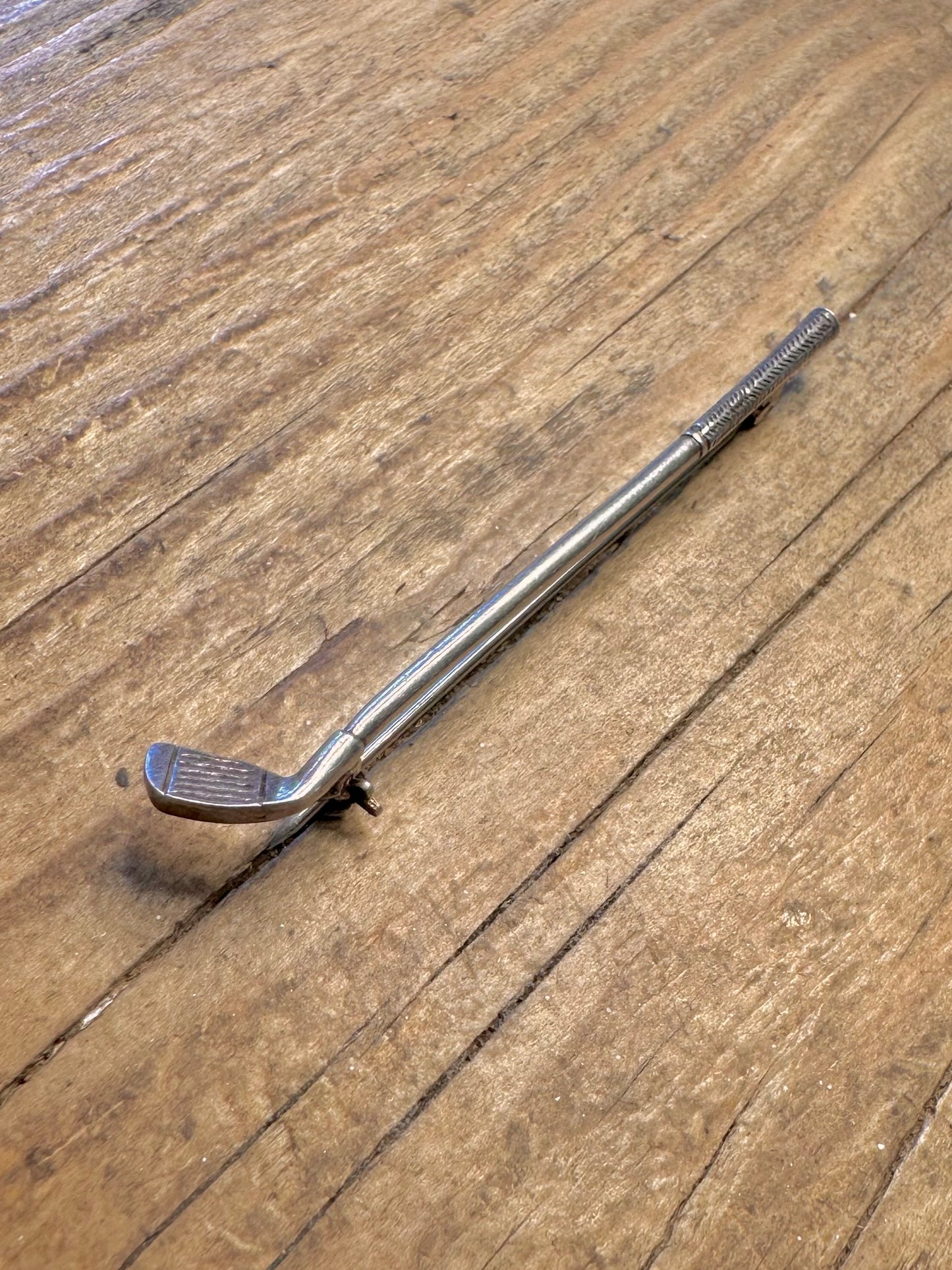 Golfschläger-Brosche aus 925er Sterlingsilber