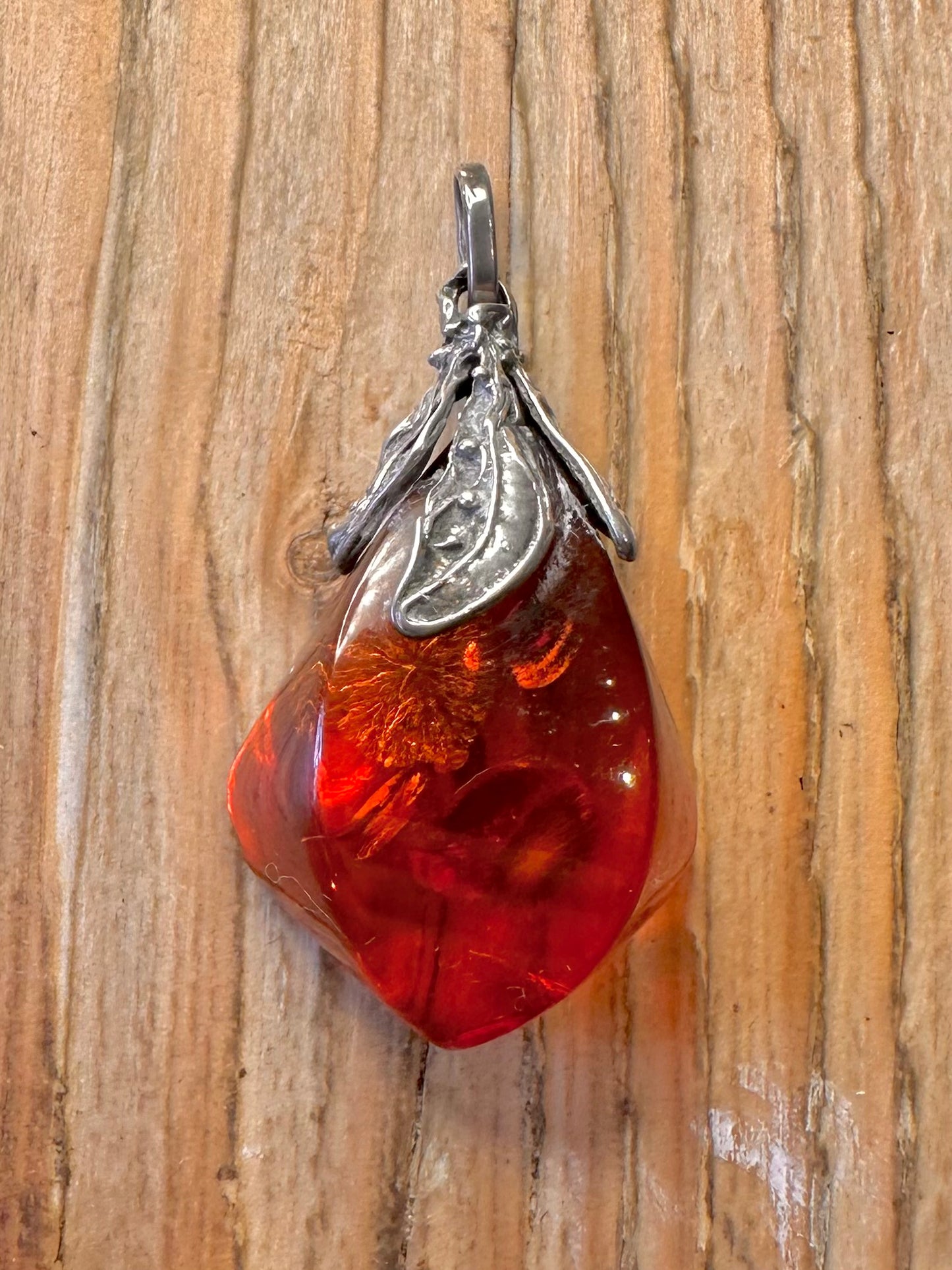 Vintage Amber Floral Design Mount 925 Sterling Silver Pendant