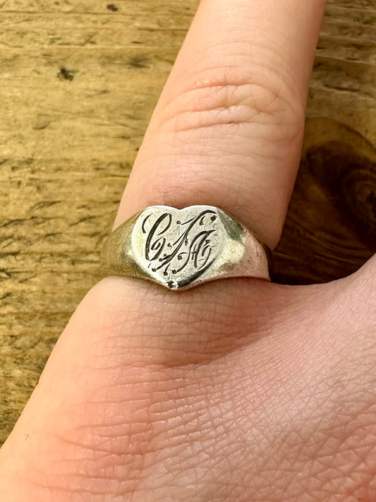Vintage Heart Initials Gold on 925 Silver Size M Ring
