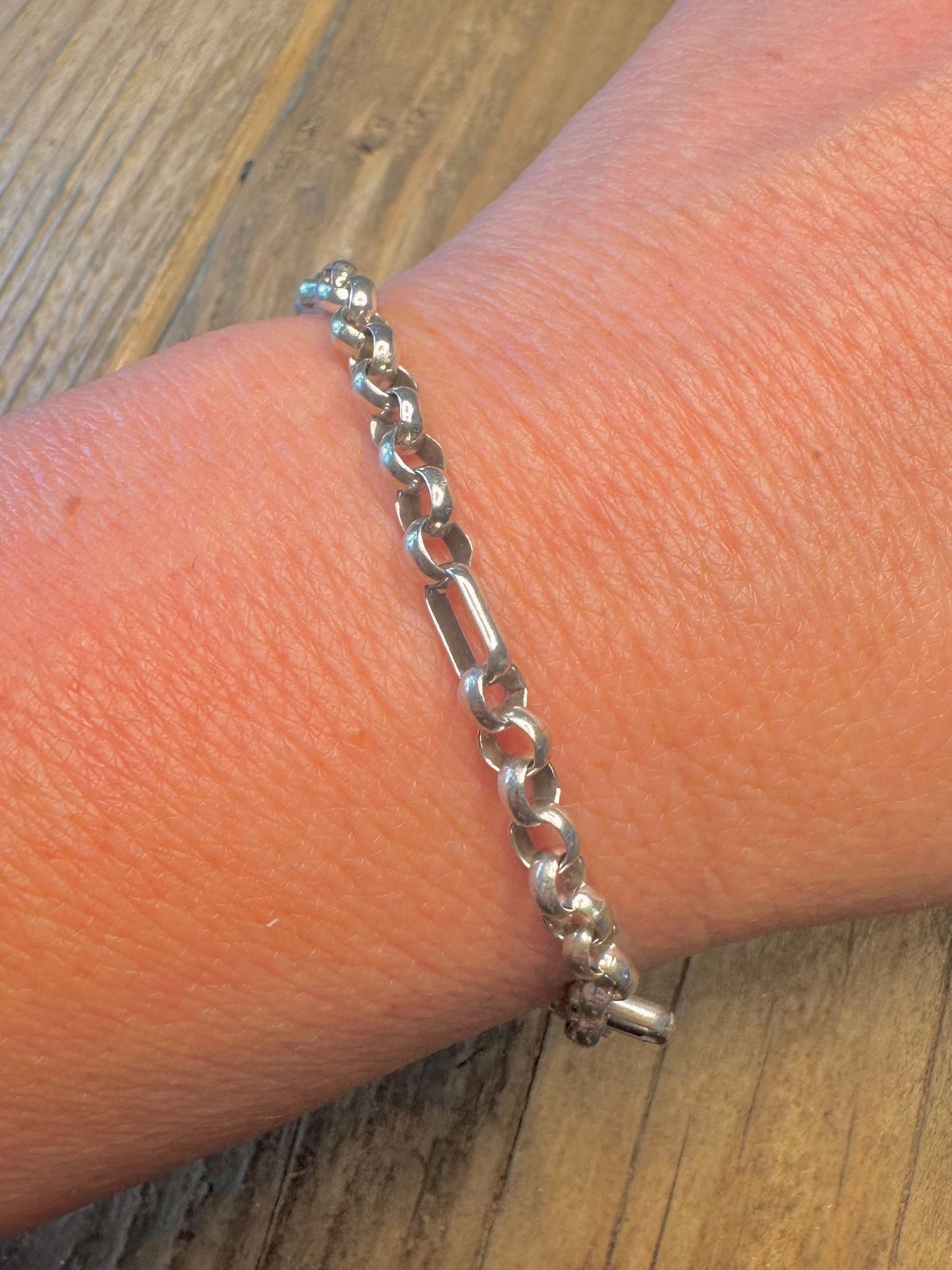 Albert Uhr Trombonenkette und Karabinerverschluss mit T-Steg 925er Sterlingsilber 7,3 Zoll Armband