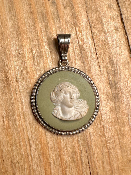 Vintage Green Wedgwood Cameo Made in England 925 Sterling Silver Pendant