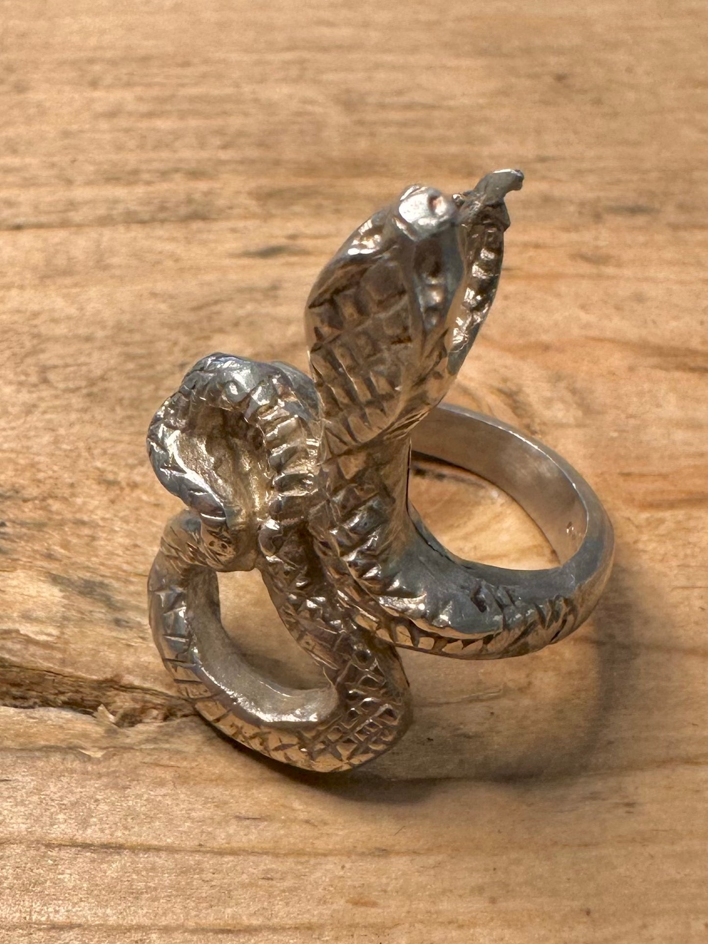 Vintage Chunky Snake 925 Silver Size Q Ring