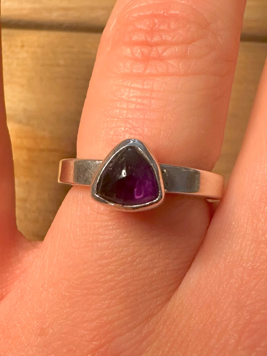 Modernist Amethyst 925 Silver Size O1/2 Ring