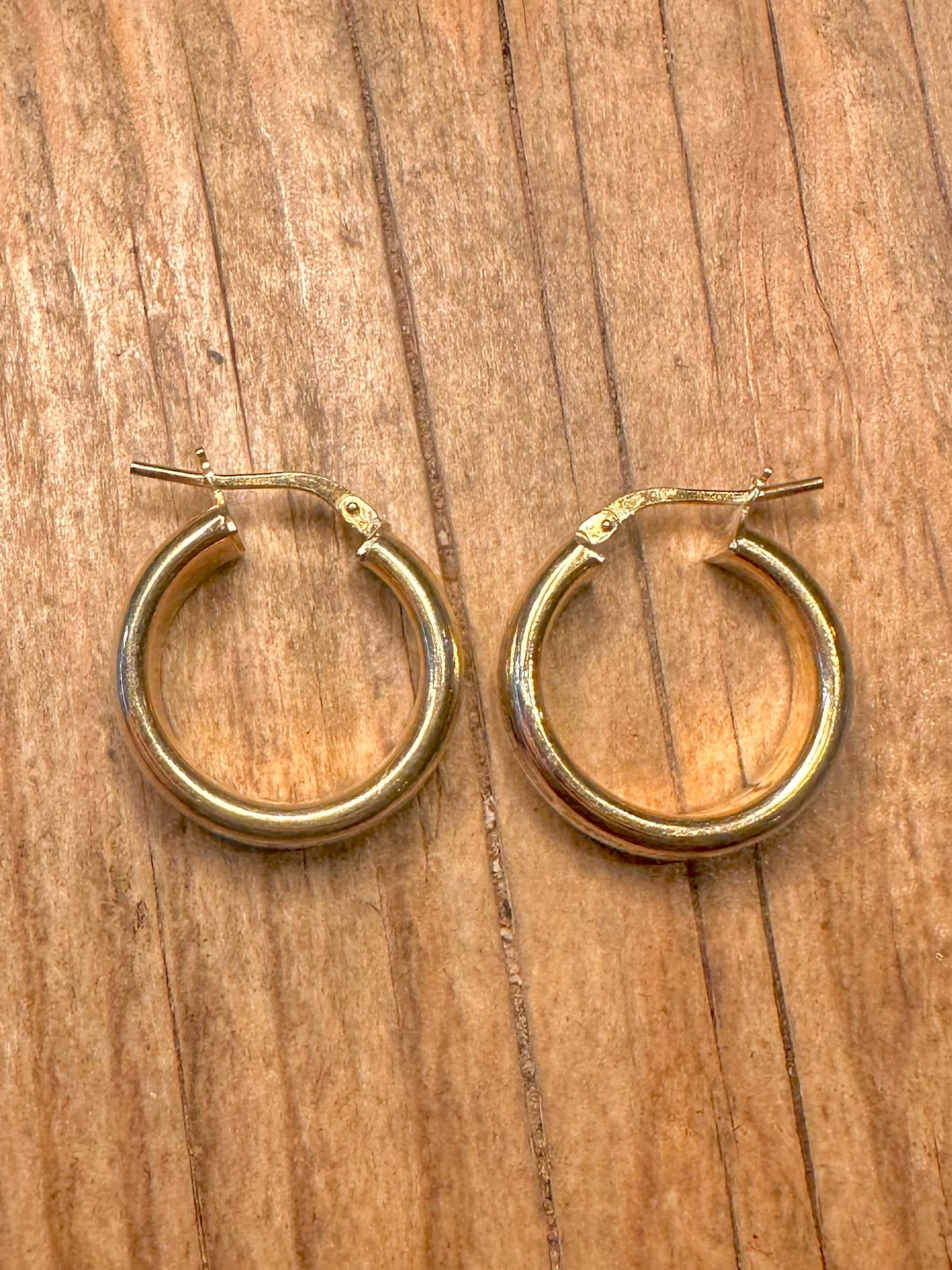 Vintage Greek Key Chunky Italy Hoop Gold on 925 Sterling Silver Earrings
