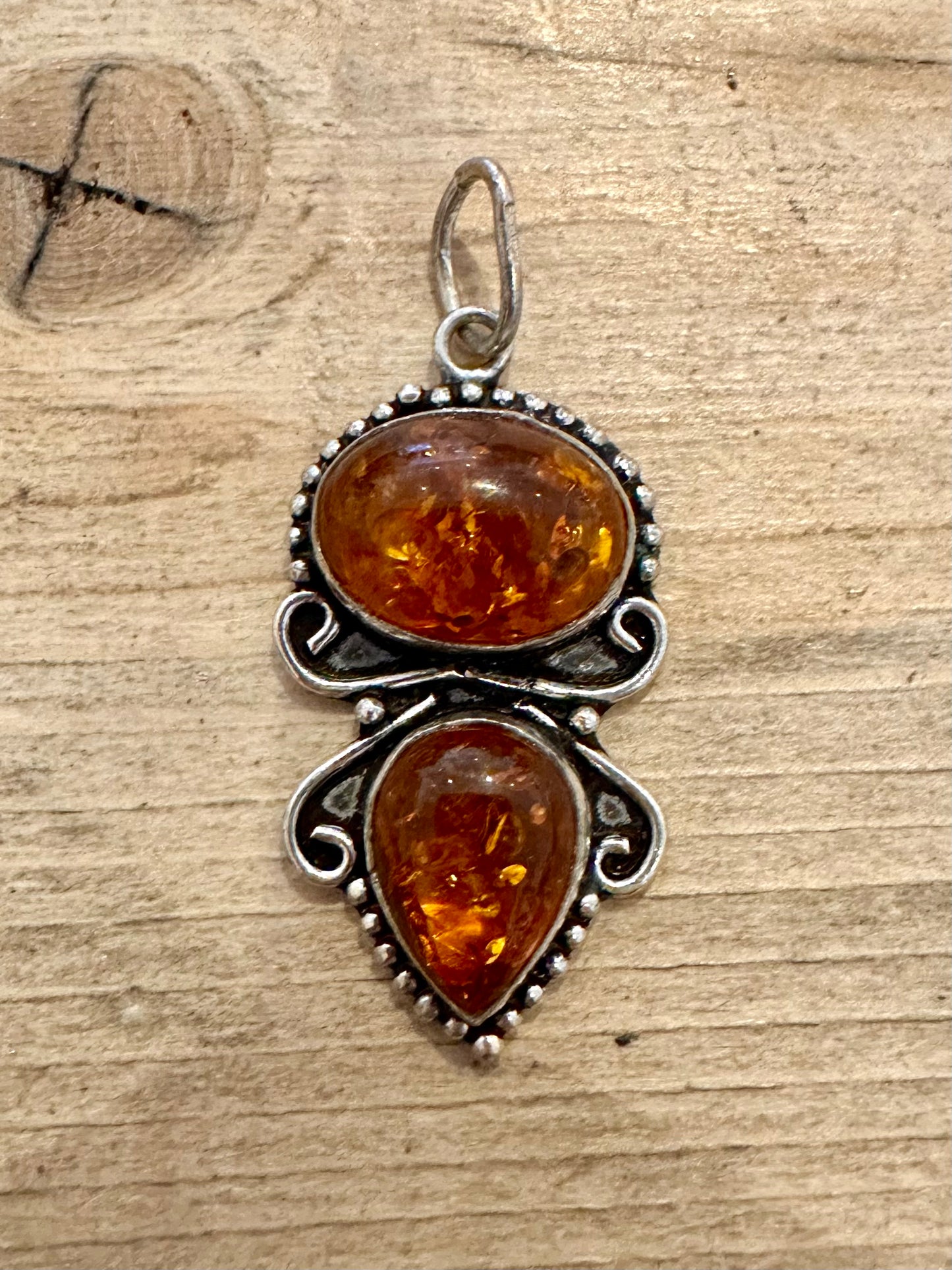 Vintage Ornate Amber 925 Silver Pendant