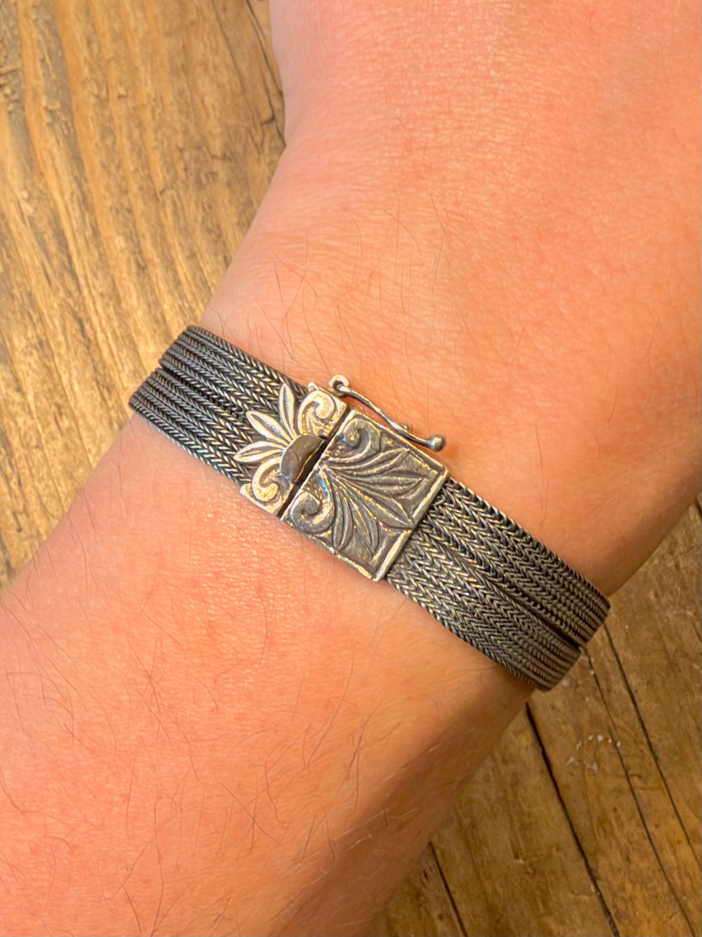 Art Nouveau Style Onyx Floral Woven Link 925 Sterling Silver 7.5 inch Bracelet